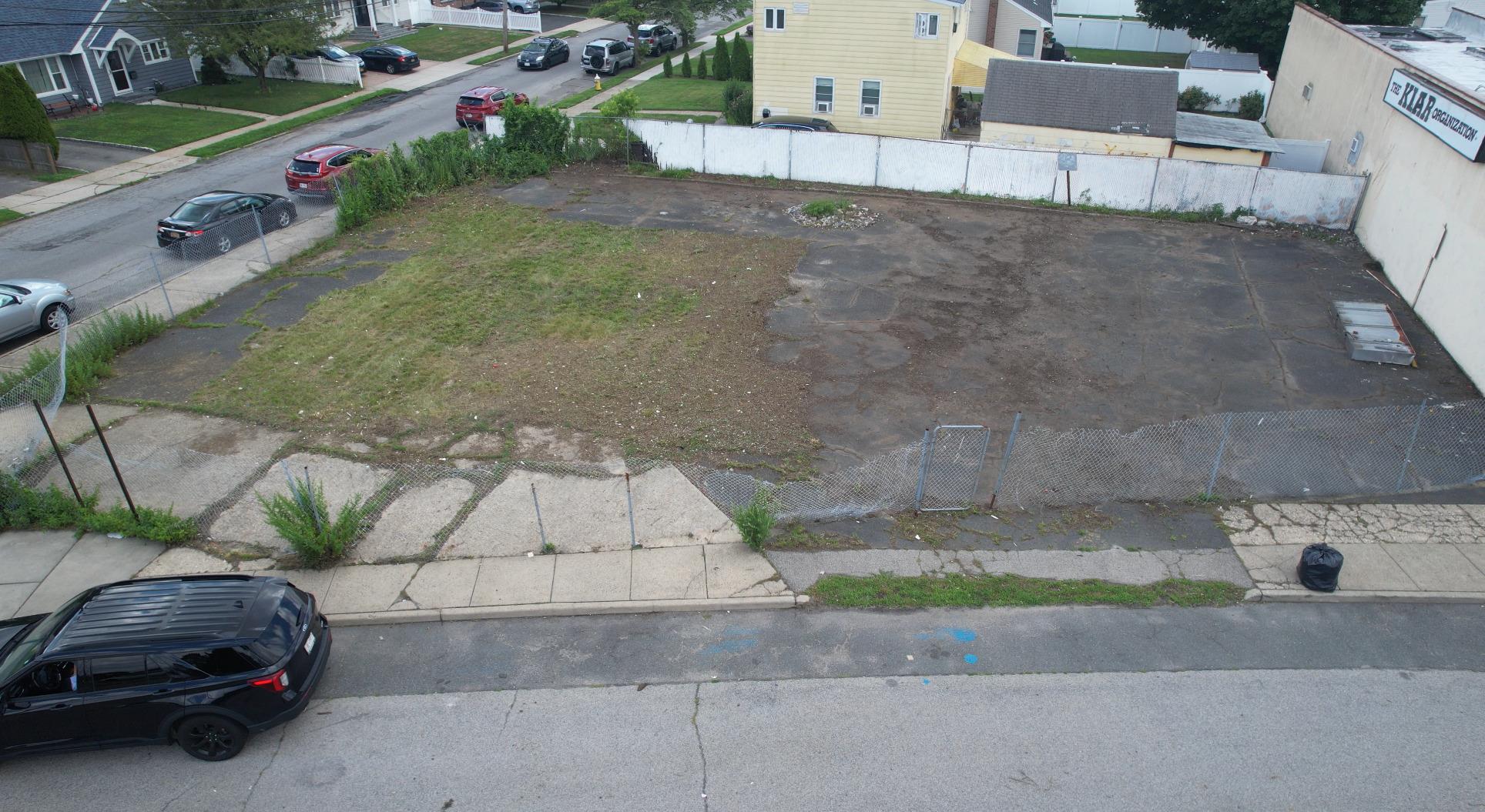 #14 photo, 2600 Hempstead Turnpike, ナッソー郡 East Meadow , NY 11554