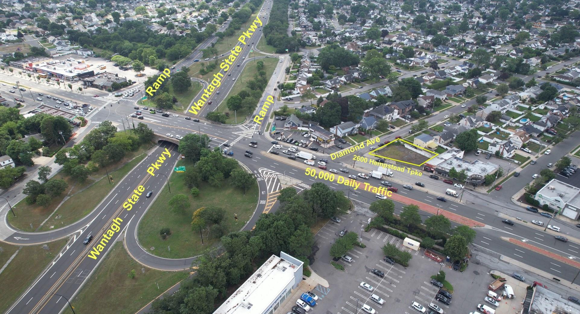 #4 photo, 2600 Hempstead Turnpike, ナッソー郡 East Meadow , NY 11554