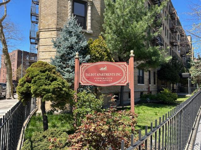 #3 photo, 8352 Talbot Street, クイーンズ区 Kew Gardens , NY 11415