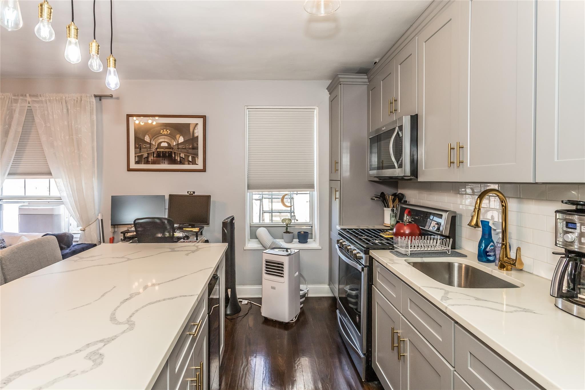 #11 photo, 30-47 Hobart Street, Woodside , NY 11377