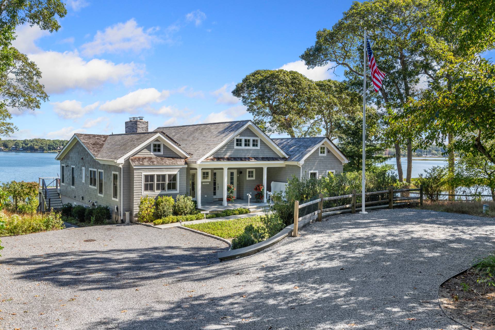 #1 photo, 84 Oyster Shores Road, 東長島 汉普顿 East Hampton , NY 11937