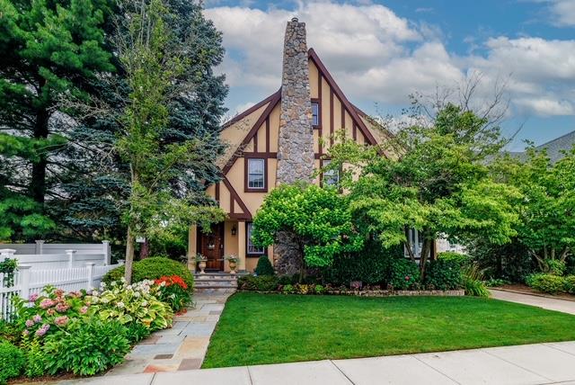 #1 photo, 11 Loel Court, 長島 Rockville Centre , NY 11570