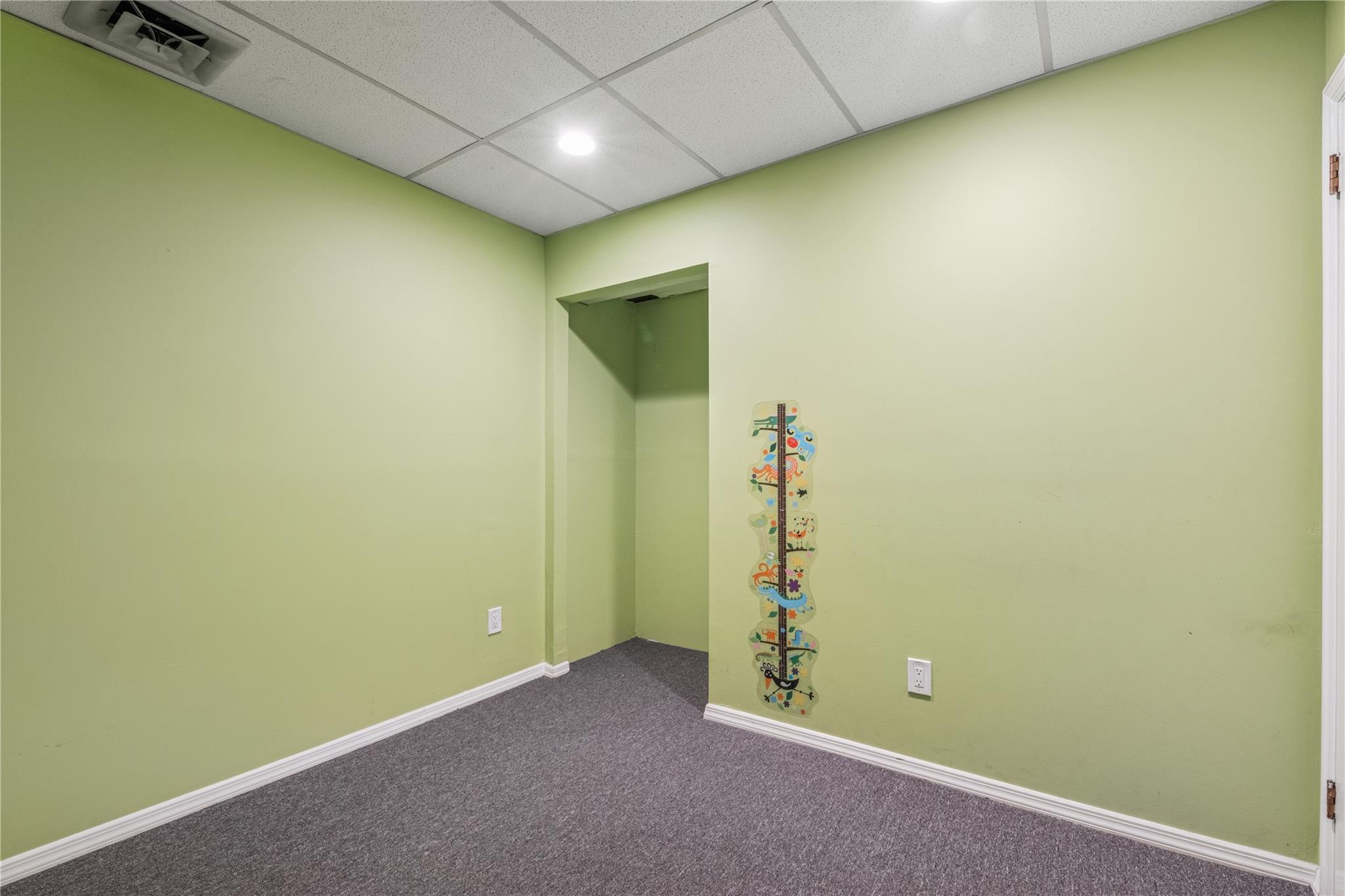 #6 photo, 99 Hillside Ave, Williston Park , NY 11040