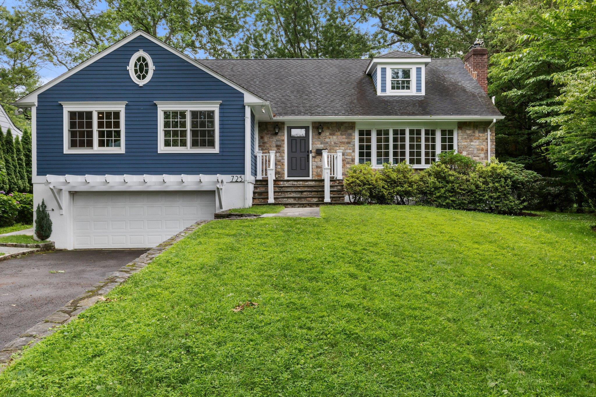 #1 photo, 725 The Parkway, 紐約州 Mamaroneck , NY 10543