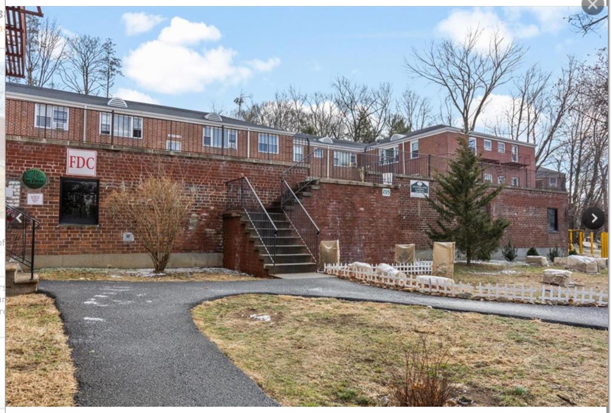 #11 photo, 205 West Post Road, White Plains , NY 10606