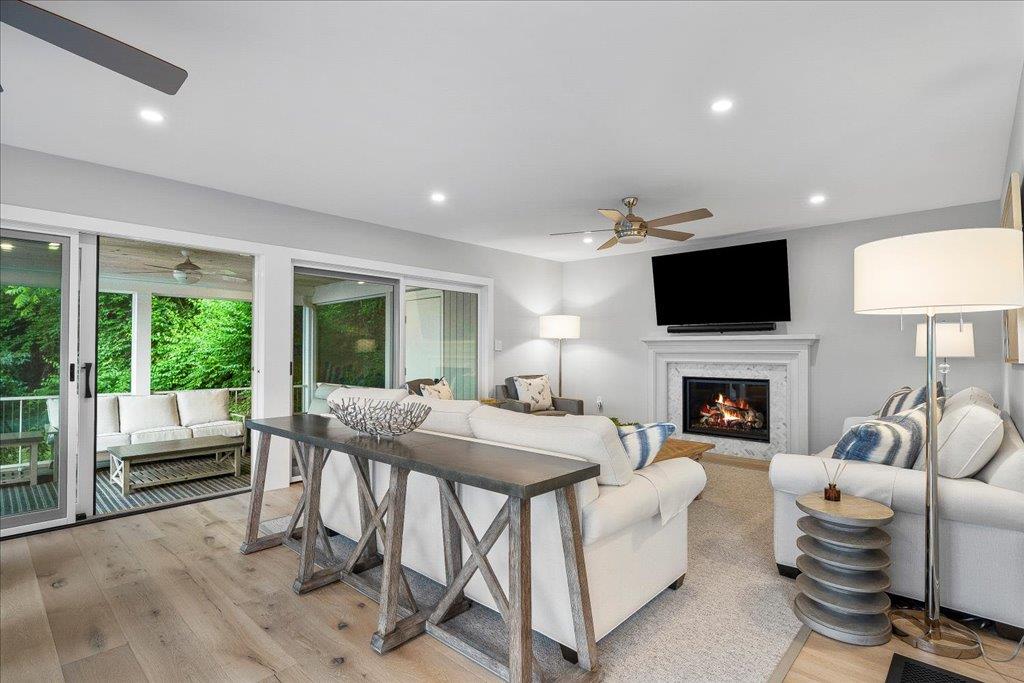 #6 photo, 689 River Road, Newburgh , NY 12550