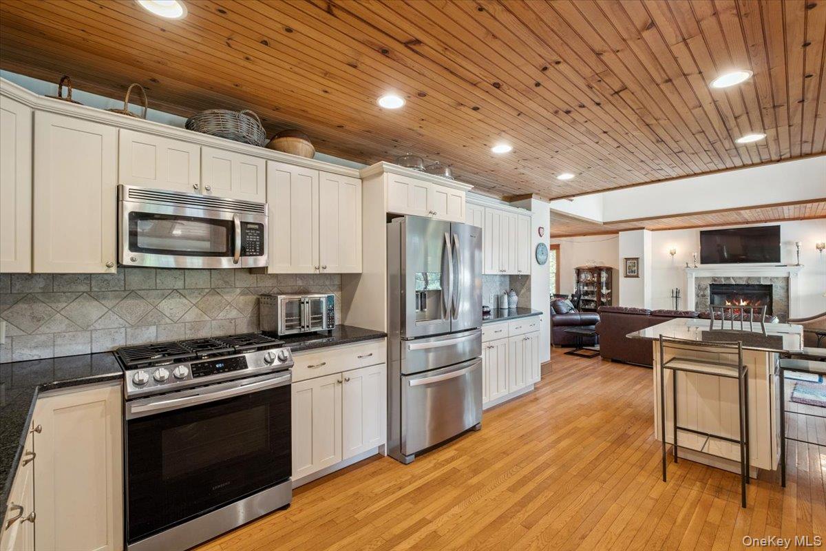 #11 photo, 342 Lake Shore Road, Putnam Valley , NY 10579