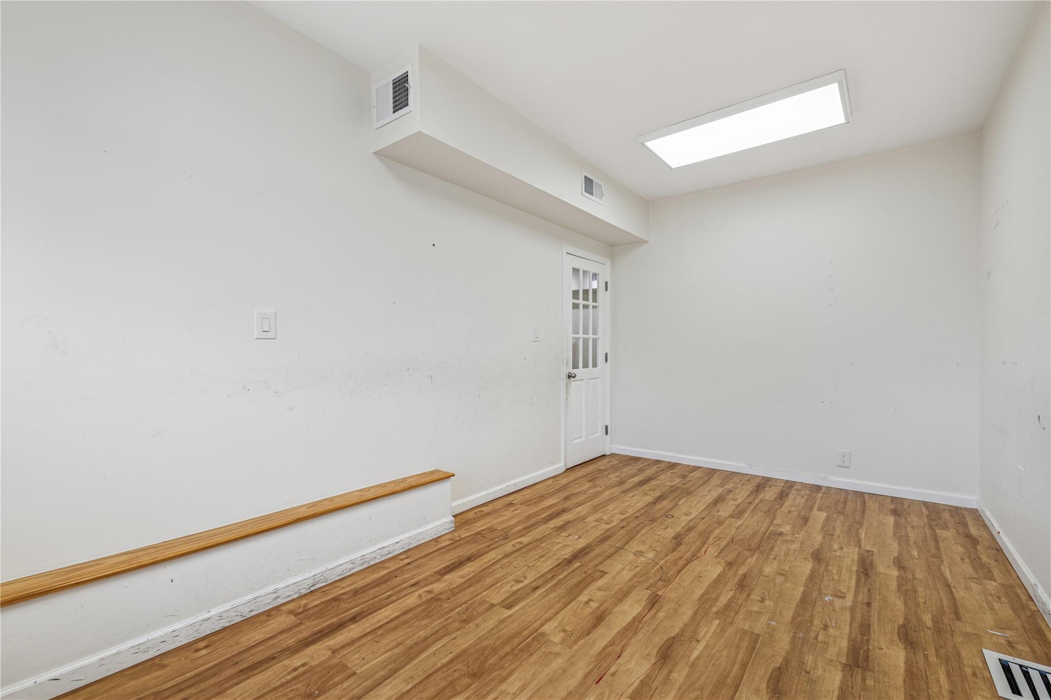 #7 photo, 99 Hillside Avenue, ナッソー郡 Williston Park , NY 11596