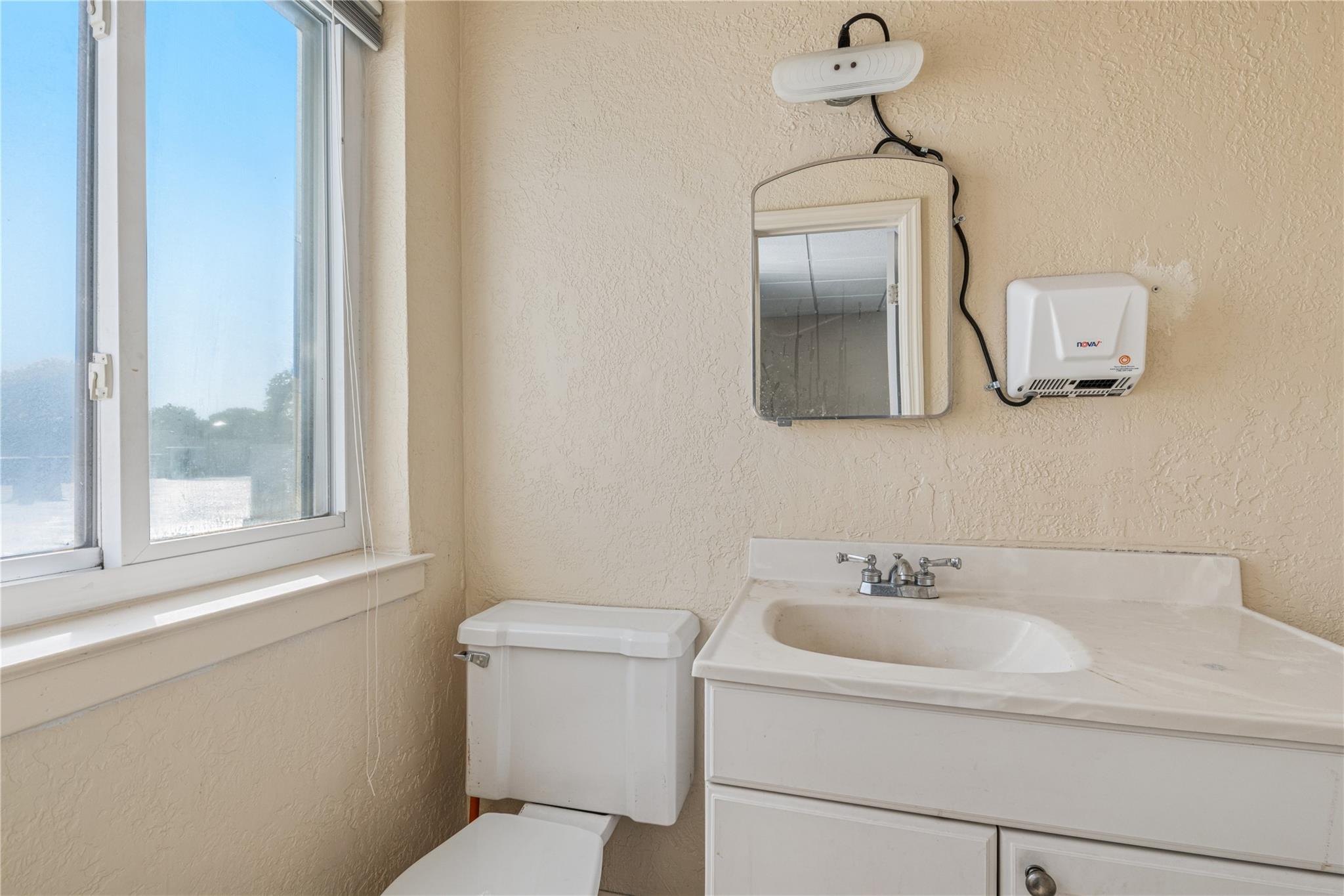 #5 photo, 99 Hillside Avenue, ナッソー郡 Williston Park , NY 11596