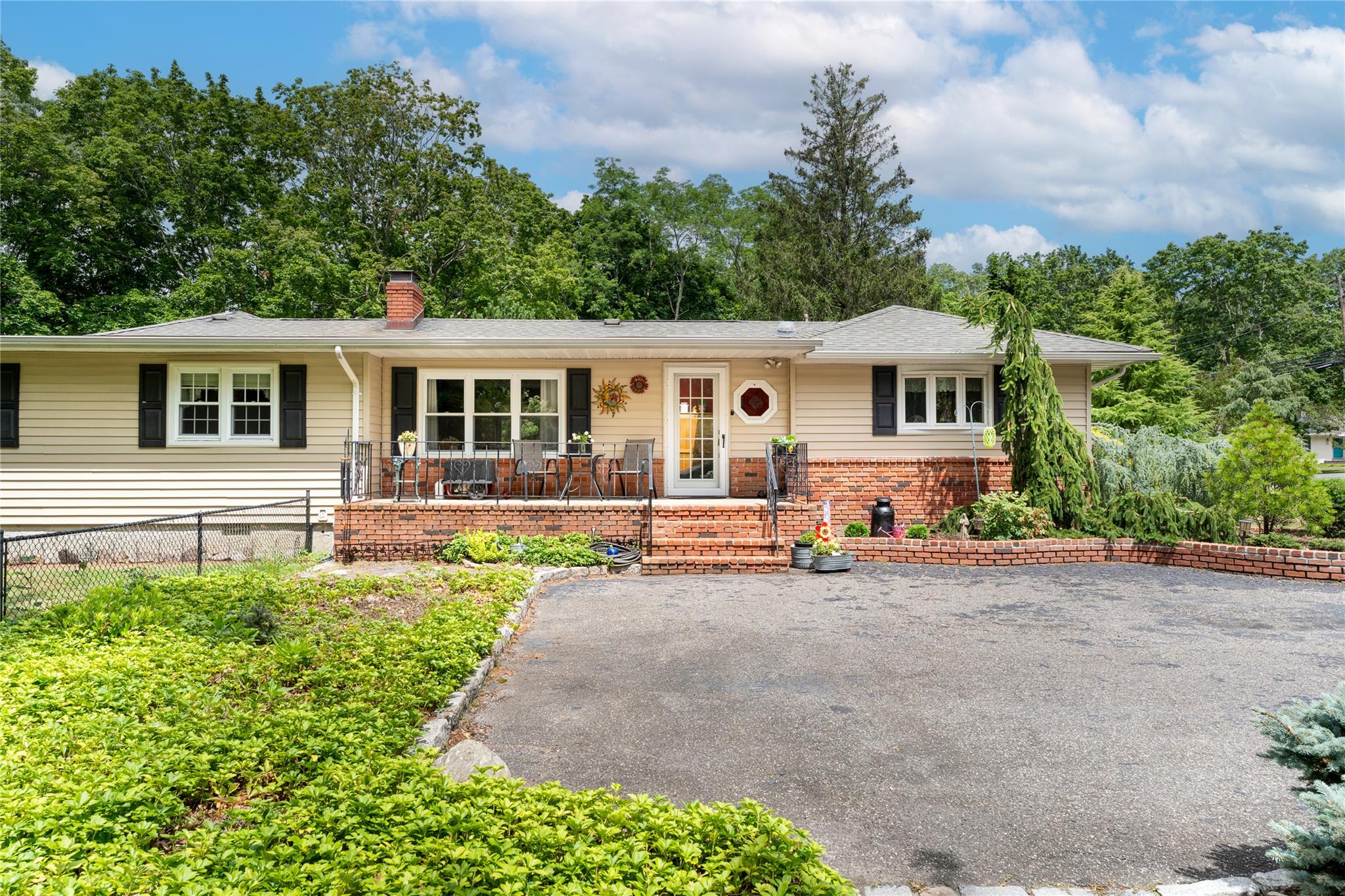 #1 photo, 31 Remsen Road, 東長島 Wading River , NY 11792