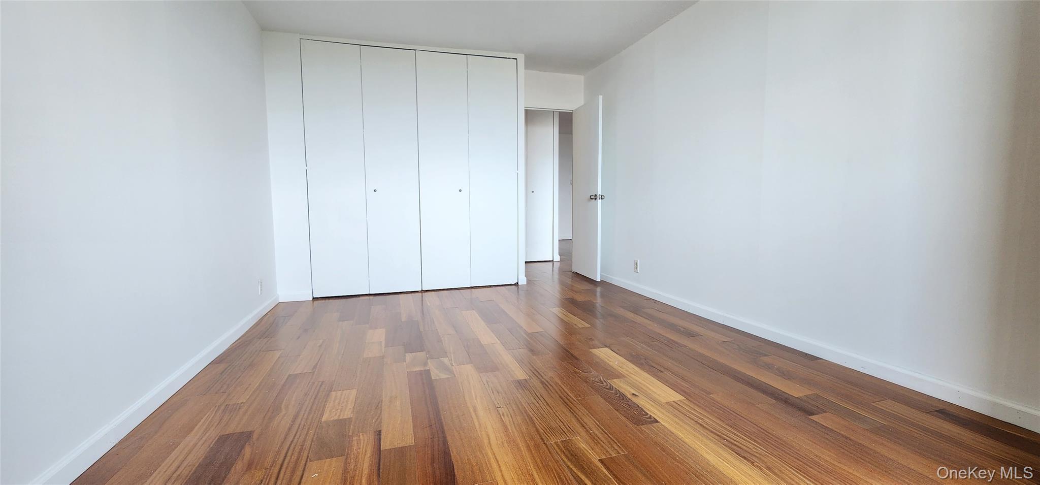 #12 photo, 118-17 Union Turnpike, Forest Hills , NY 11375