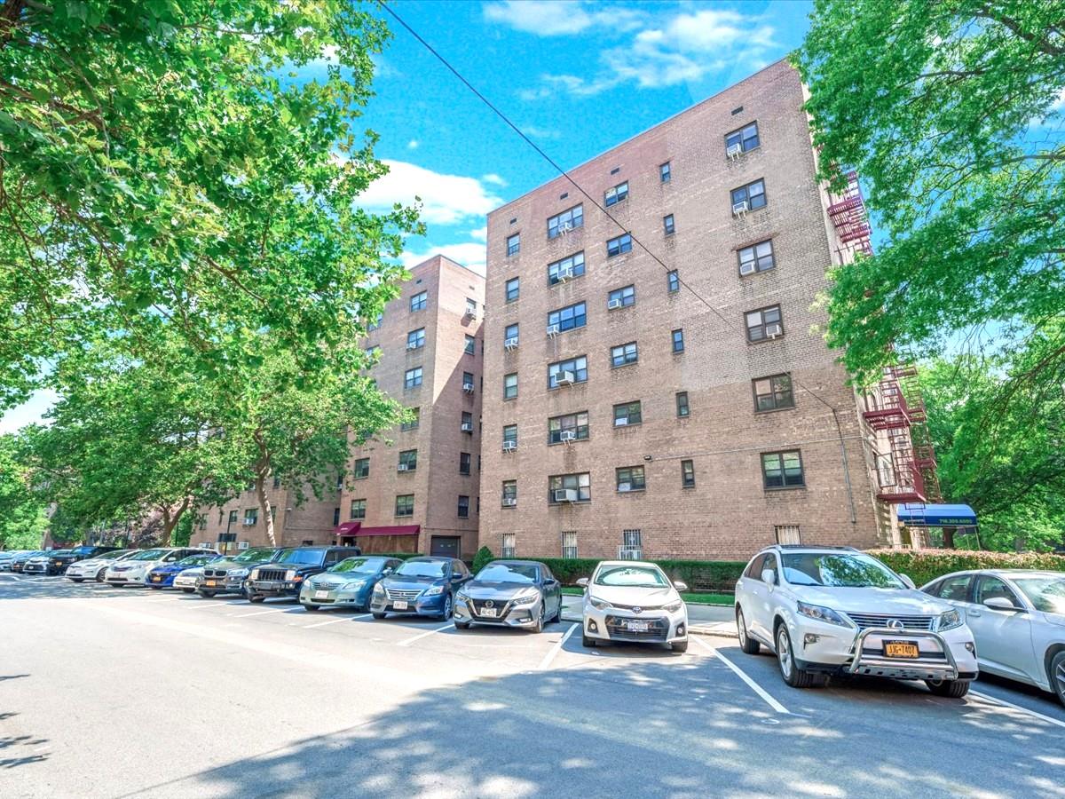 #3 photo, 29-49 137th Street, Flushing , NY 11354