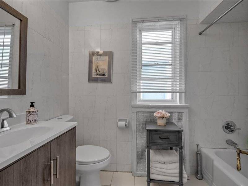 #14 photo, 130 Norfolk Street, ブルックリン区 Manhattan Beach , NY 11235