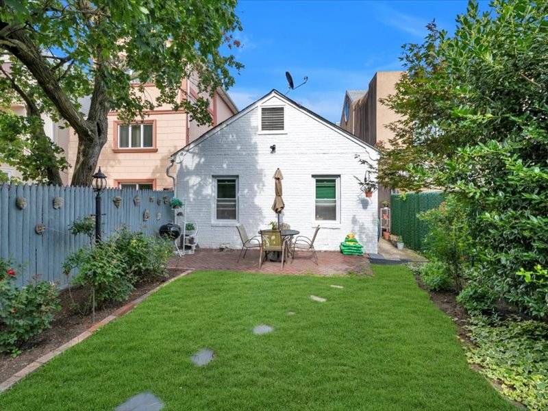 #16 photo, 130 Norfolk Street, ブルックリン区 Manhattan Beach , NY 11235