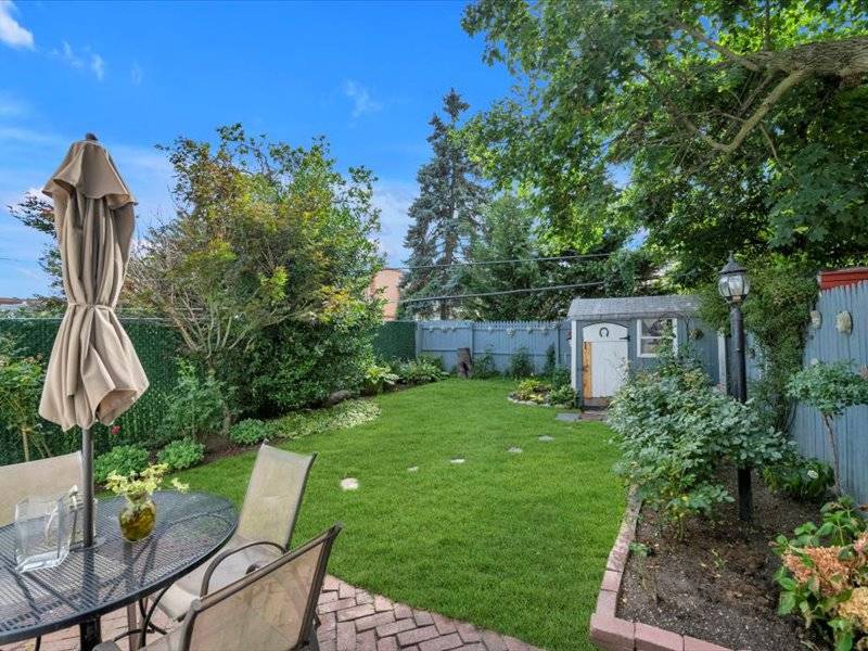 #18 photo, 130 Norfolk Street, ブルックリン区 Manhattan Beach , NY 11235