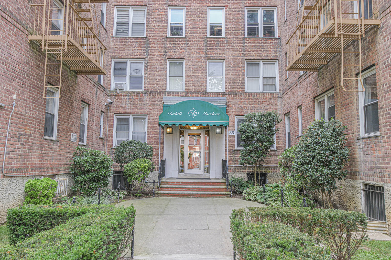 #2 photo, 36 Dahill Rd, #4F, ブルックリン区 Kensington , NY 11218