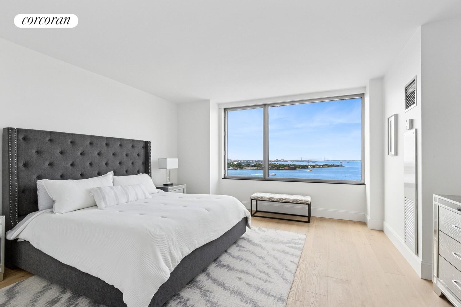 #10 photo, 10 WEST Street, マンハッタン Financial District , NY 10004