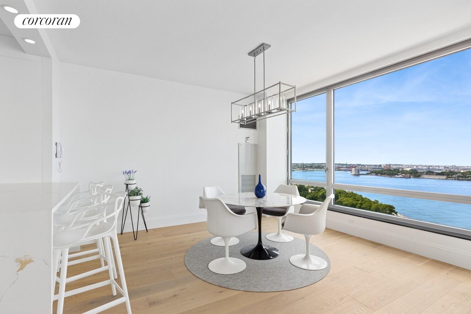 #6 photo, 10 WEST Street, マンハッタン Financial District , NY 10004