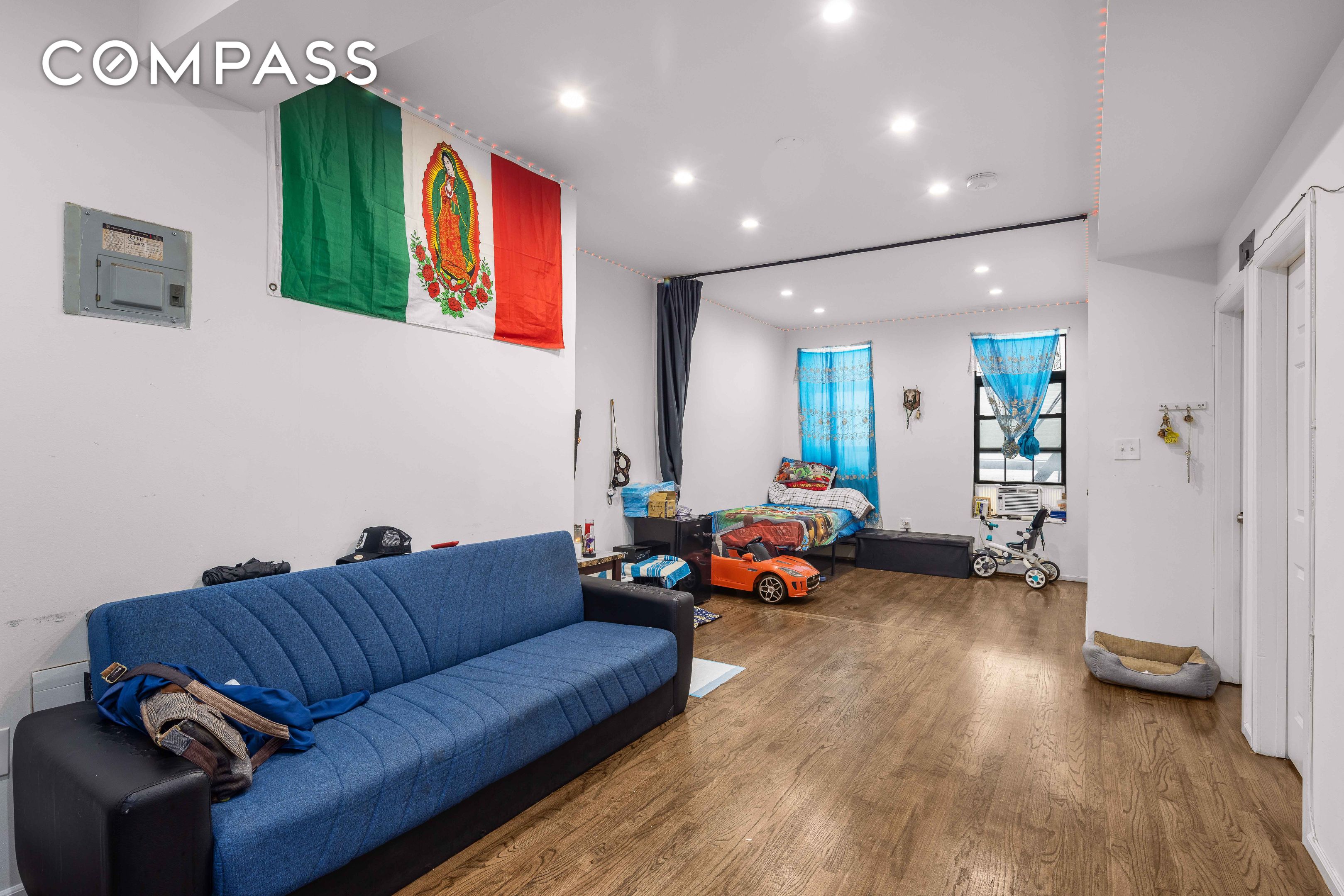 #18 photo, 2049 2nd Avenue, マンハッタン East Harlem , NY 10029