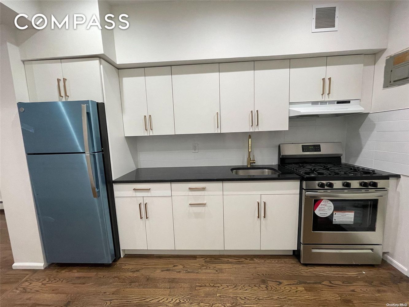 #9 photo, 2049 2nd Avenue, マンハッタン East Harlem , NY 10029