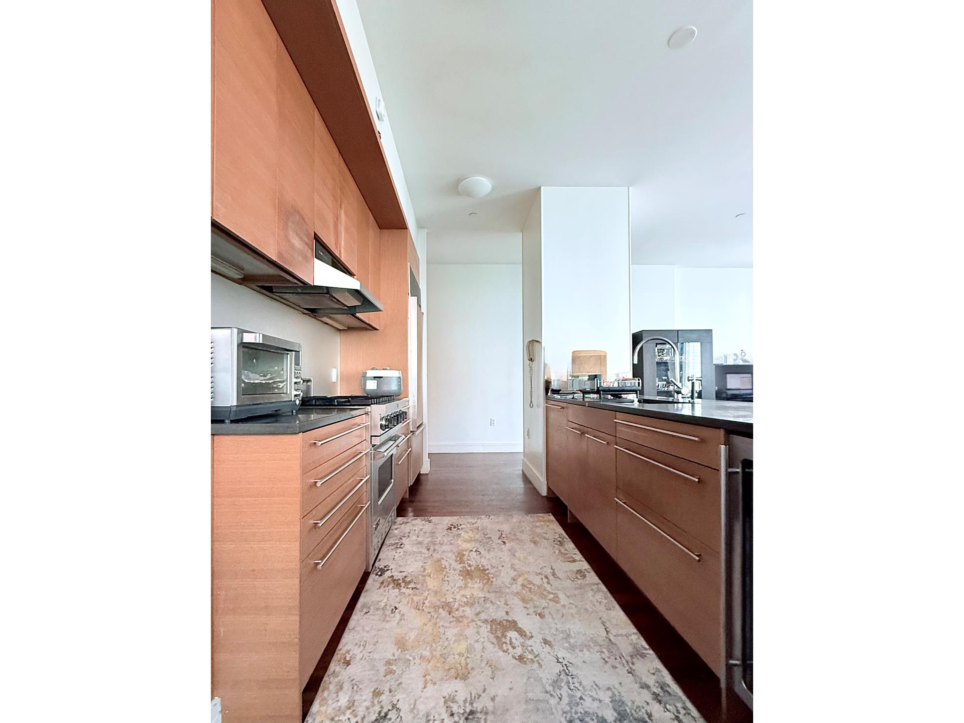 #6 photo, 30 WEST Street, マンハッタン Battery Park City , NY 10004