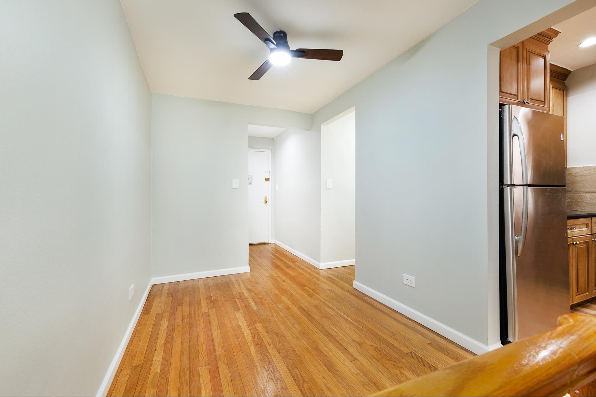 #11 photo, 770 OCEAN Parkway, ブルックリン区 Midwood , NY 11230