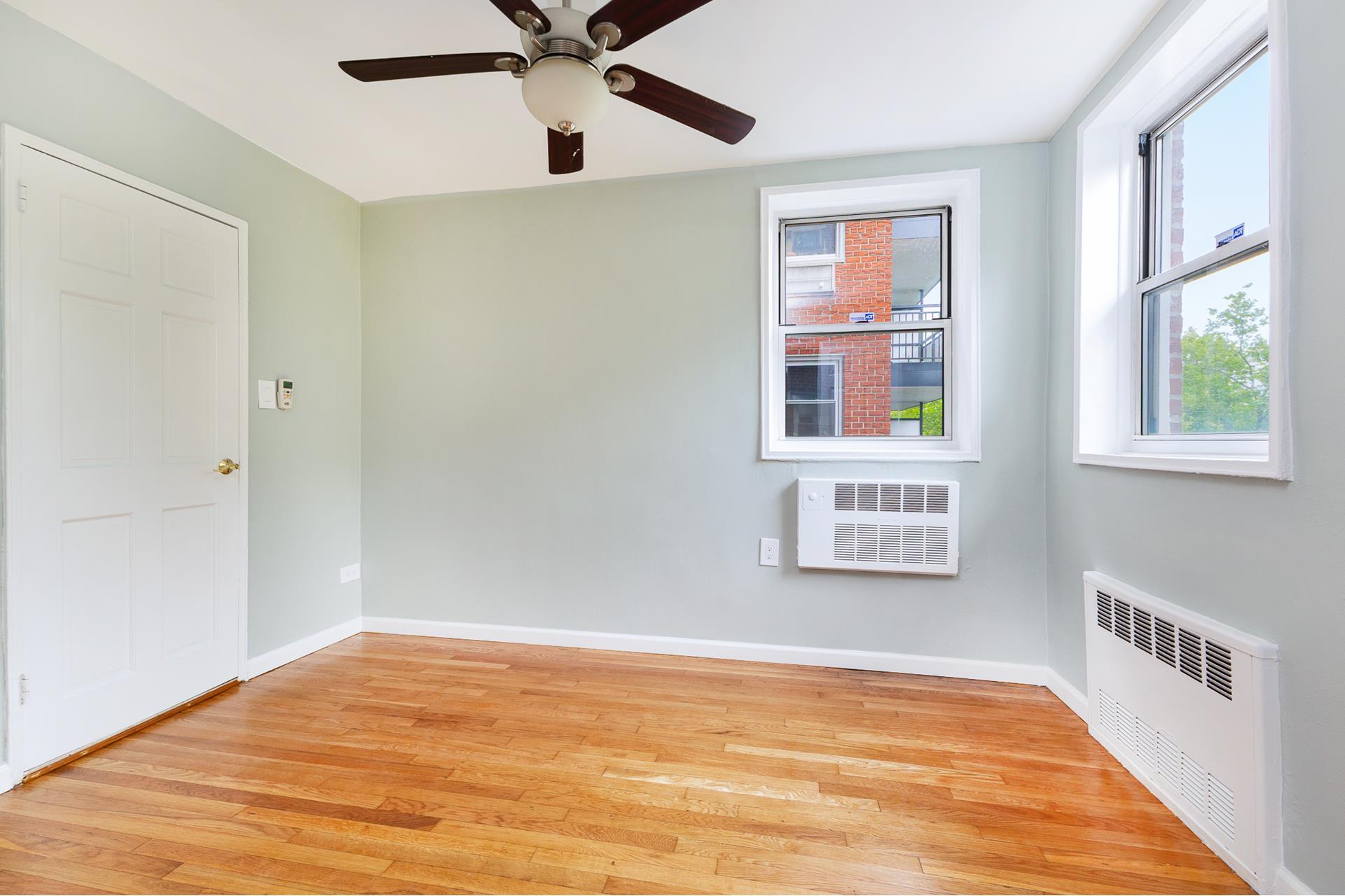 #21 photo, 770 OCEAN Parkway, ブルックリン区 Midwood , NY 11230