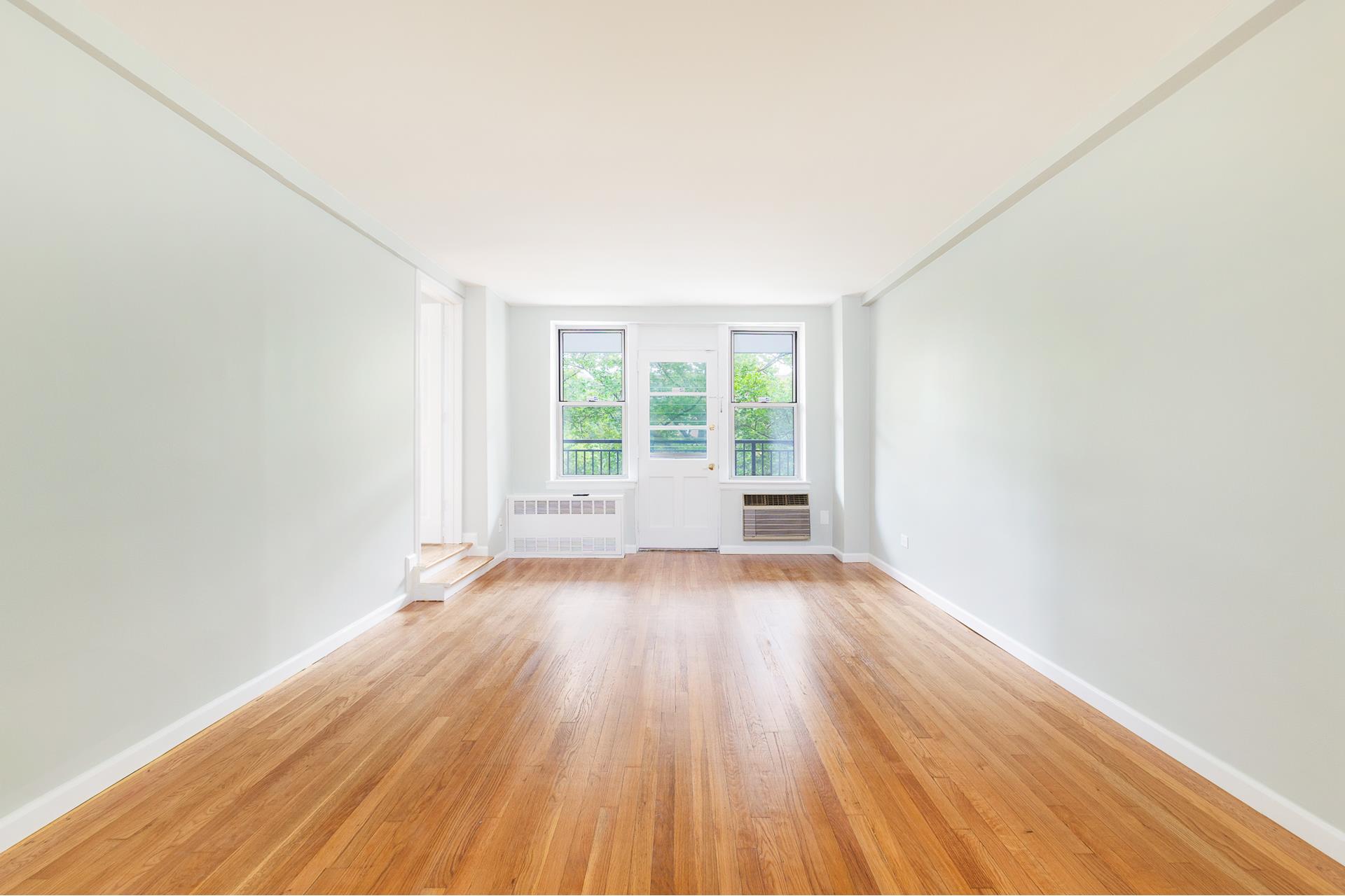 #3 photo, 770 OCEAN Parkway, ブルックリン区 Midwood , NY 11230