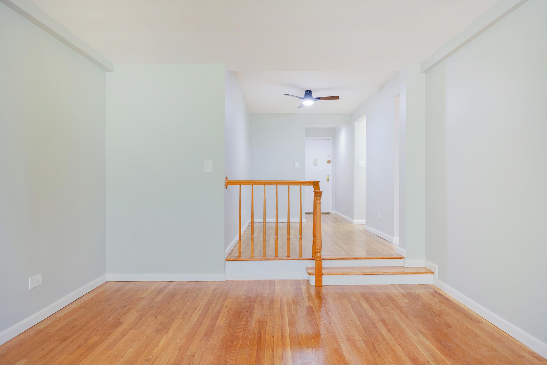 #6 photo, 770 OCEAN Parkway, ブルックリン区 Midwood , NY 11230