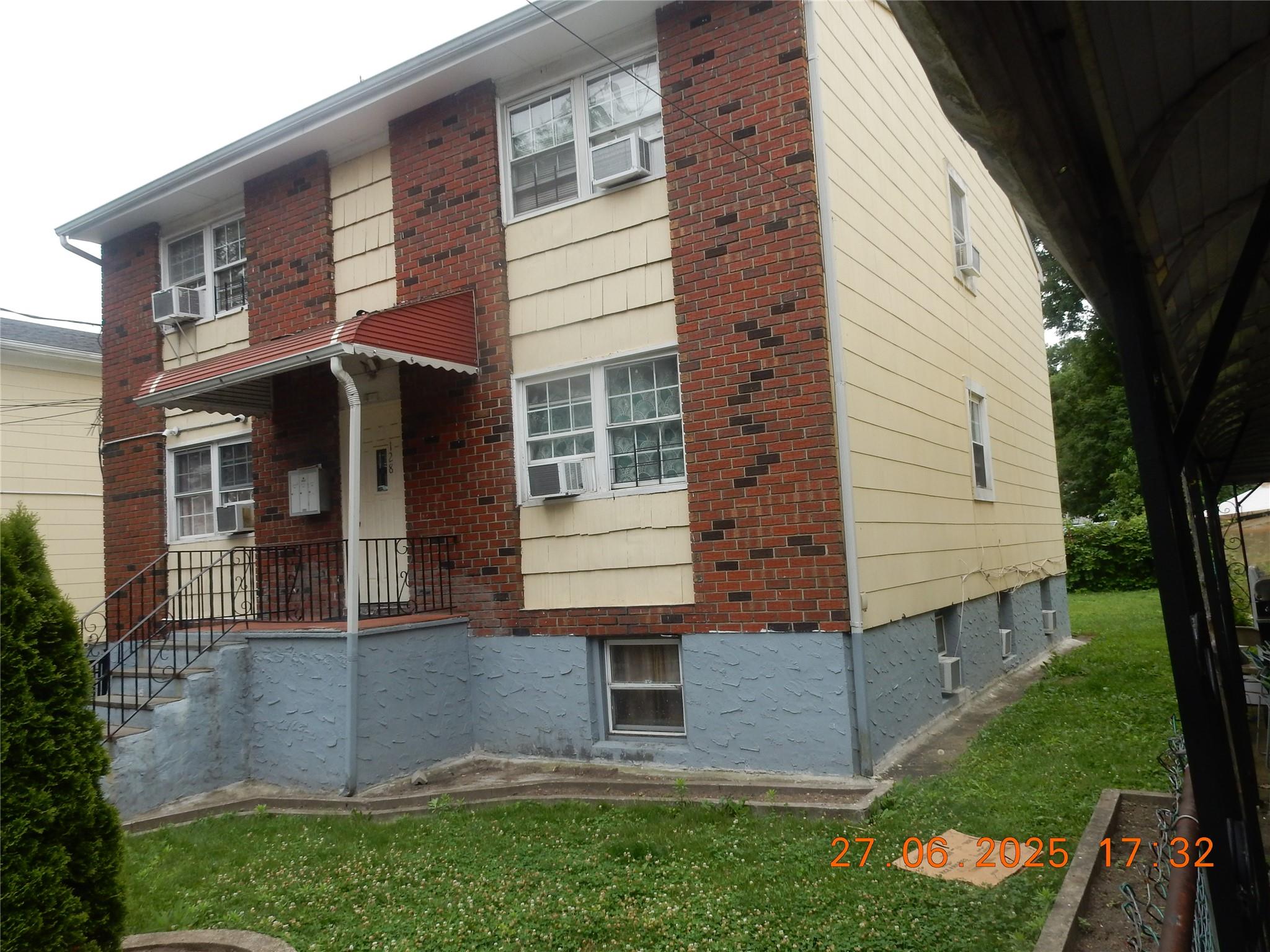 #4 photo, 128 E. 4th Street, Mount Vernon , NY 10550