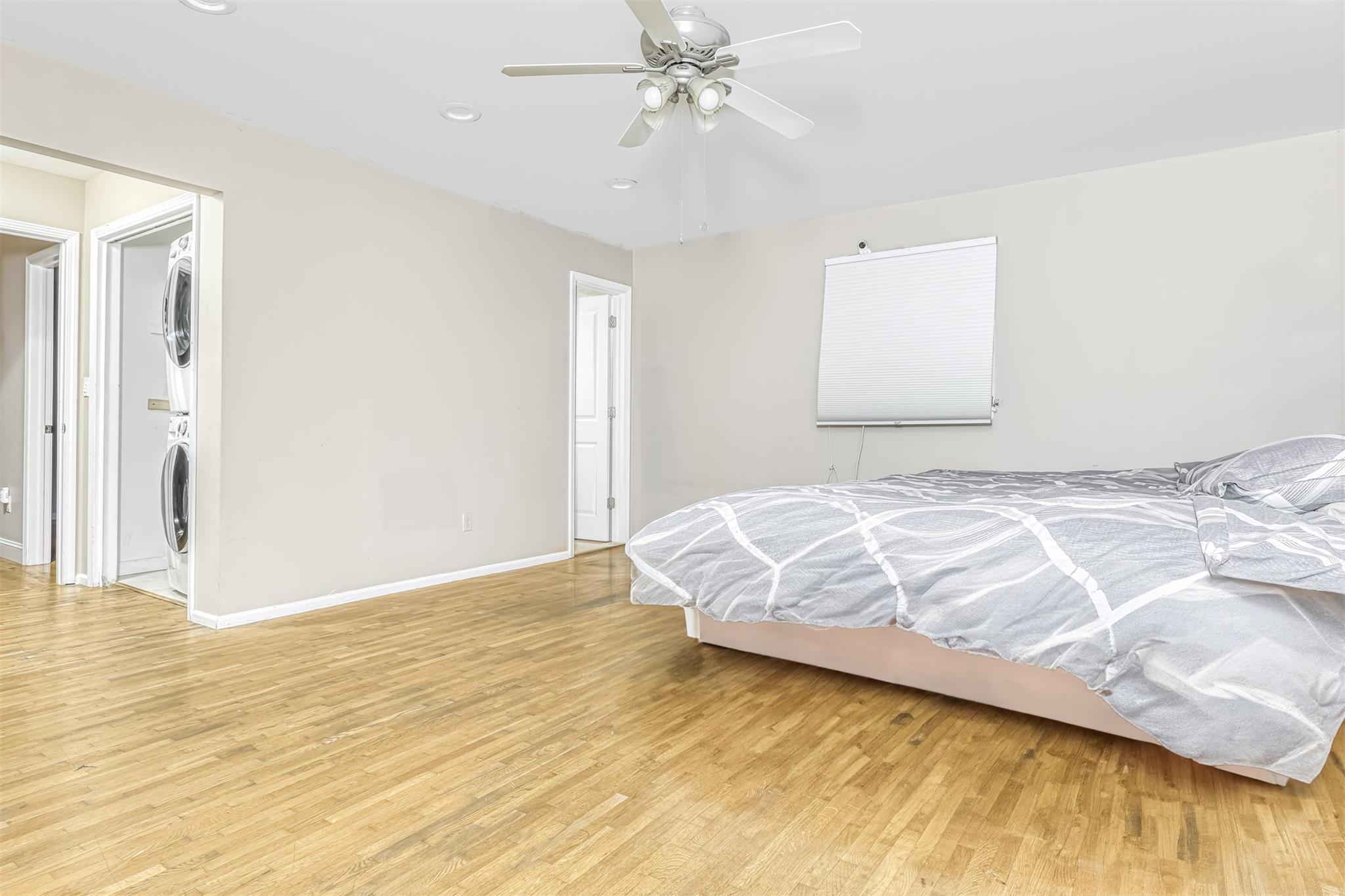 #14 photo, 33 Sandy Brook Drive, Spring Valley , NY 10977