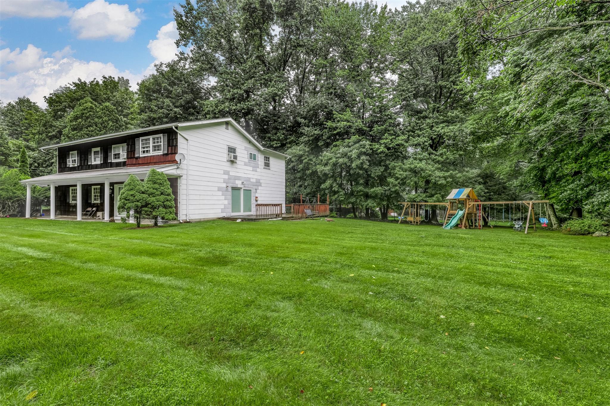 #2 photo, 33 Sandy Brook Drive, Spring Valley , NY 10977