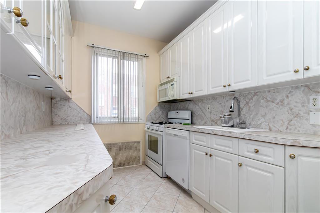 #16 photo, 7322 19th Avenue, Brooklyn , NY 11204