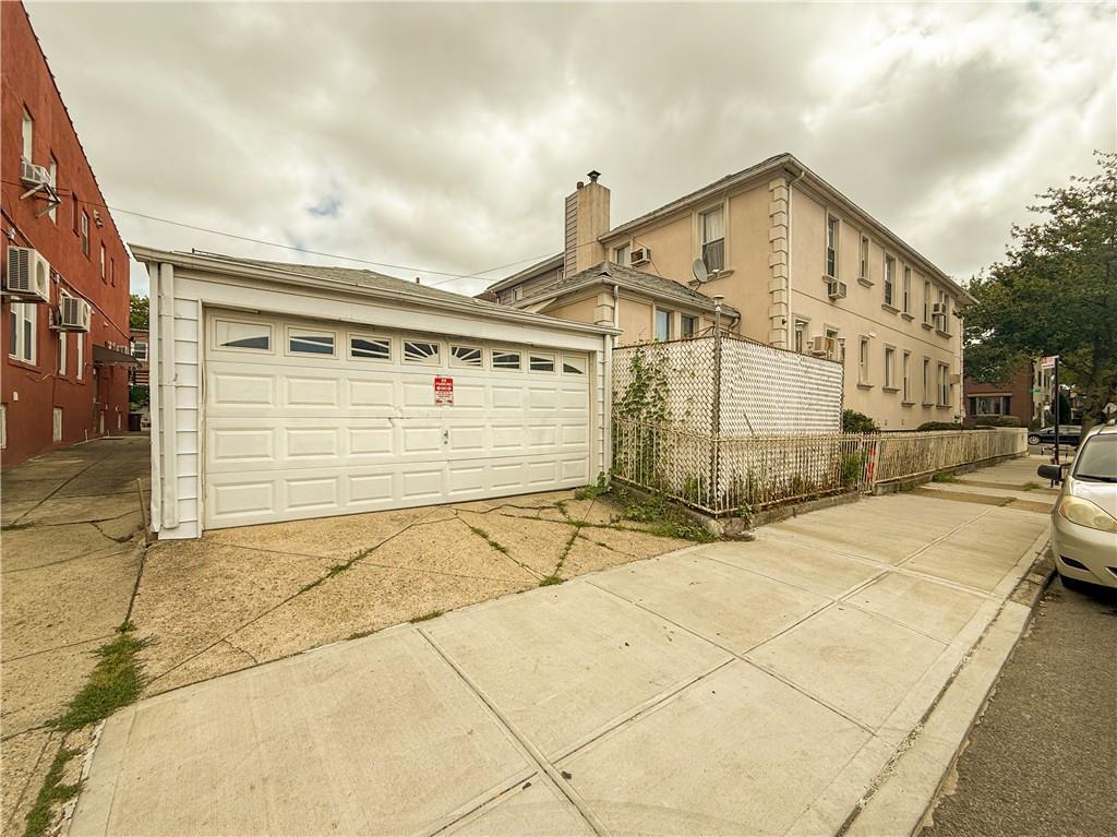 #5 photo, 7322 19th Avenue, Brooklyn , NY 11204