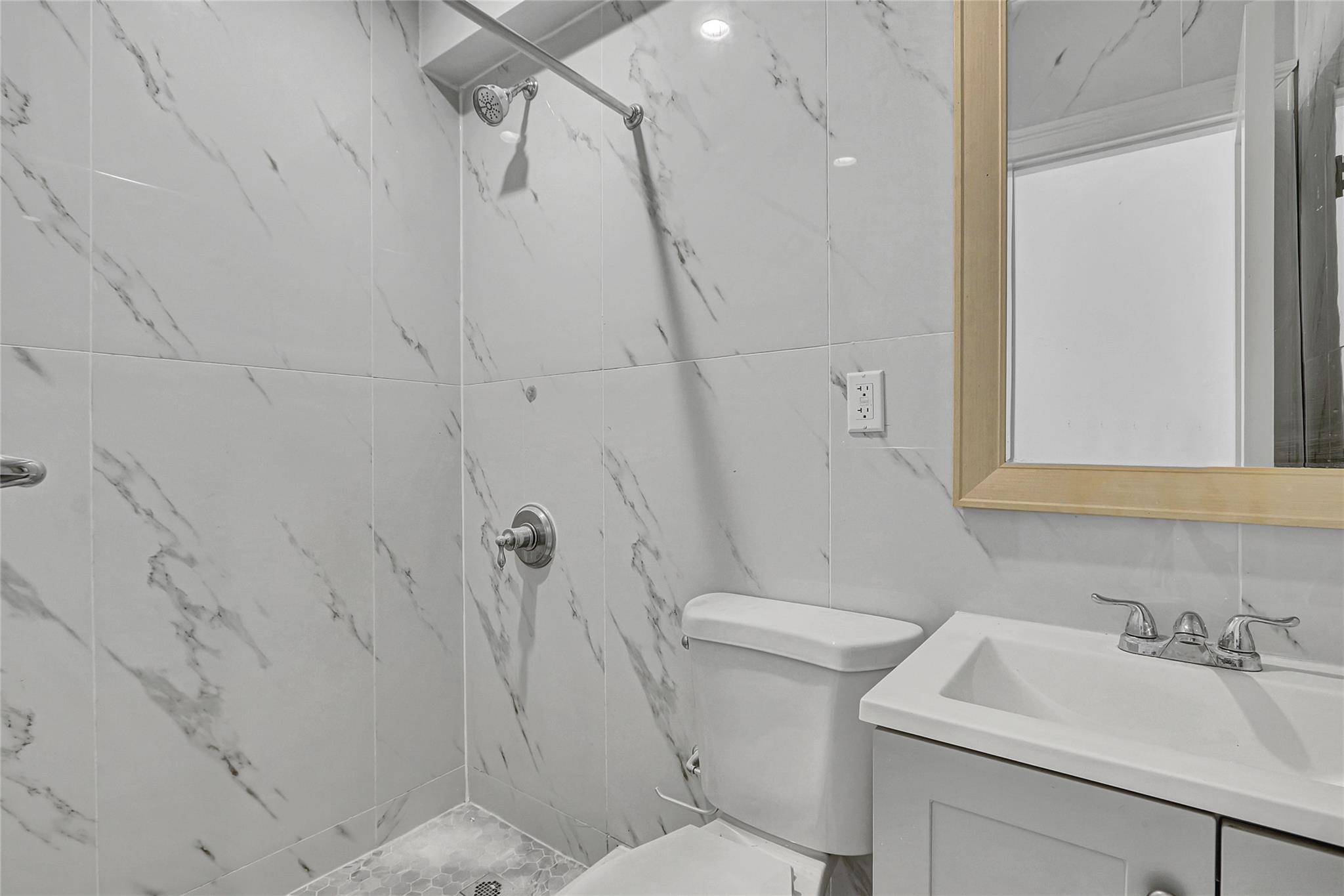 #12 photo, 139-22 95 Avenue, クイーンズ区 Jamaica , NY 11435