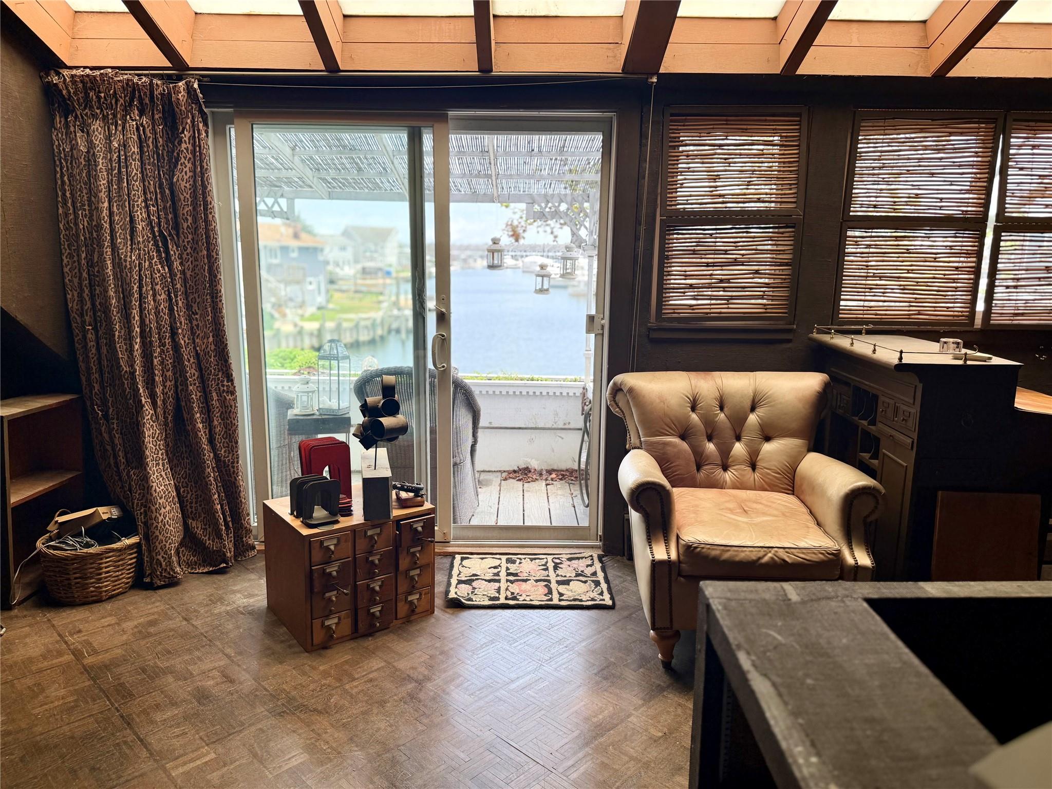 #9 photo, 335 Arthur Street Street, ナッソー郡 Freeport , NY 11520