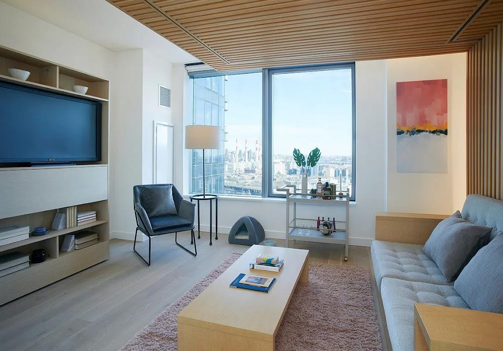 #2 photo, 3 Court Square, クイーンズ区 Long Island City , NY 11101