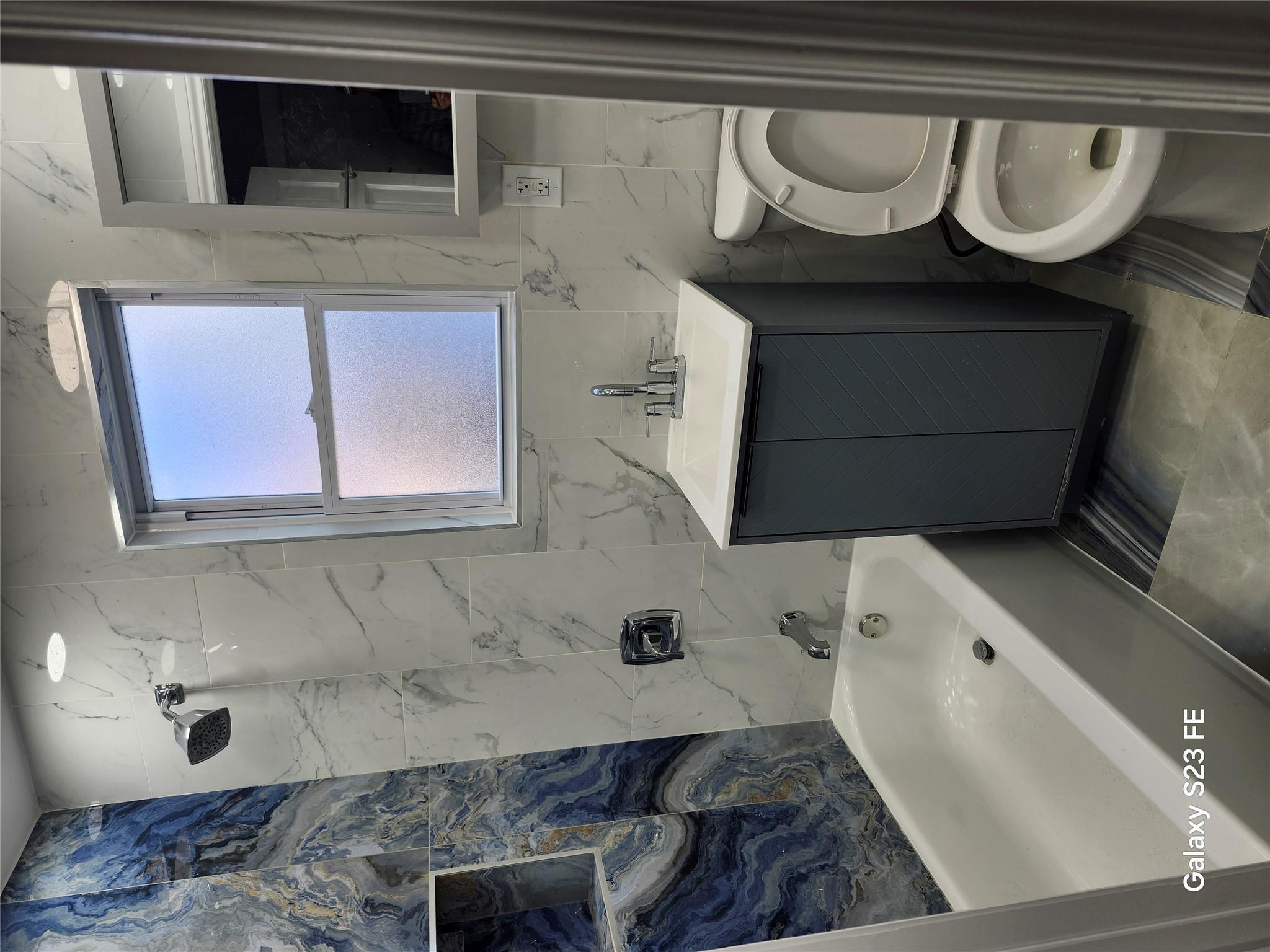 #7 photo, 10209 87th Avenue, Richmond Hill , NY 11418