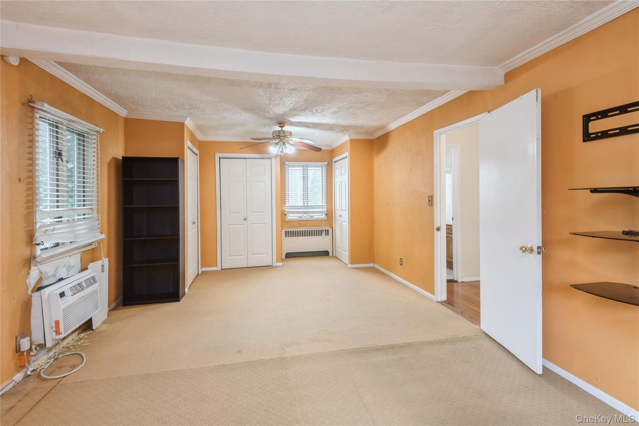 #13 photo, 815 Sunshine Avenue, West Hempstead , NY 11552