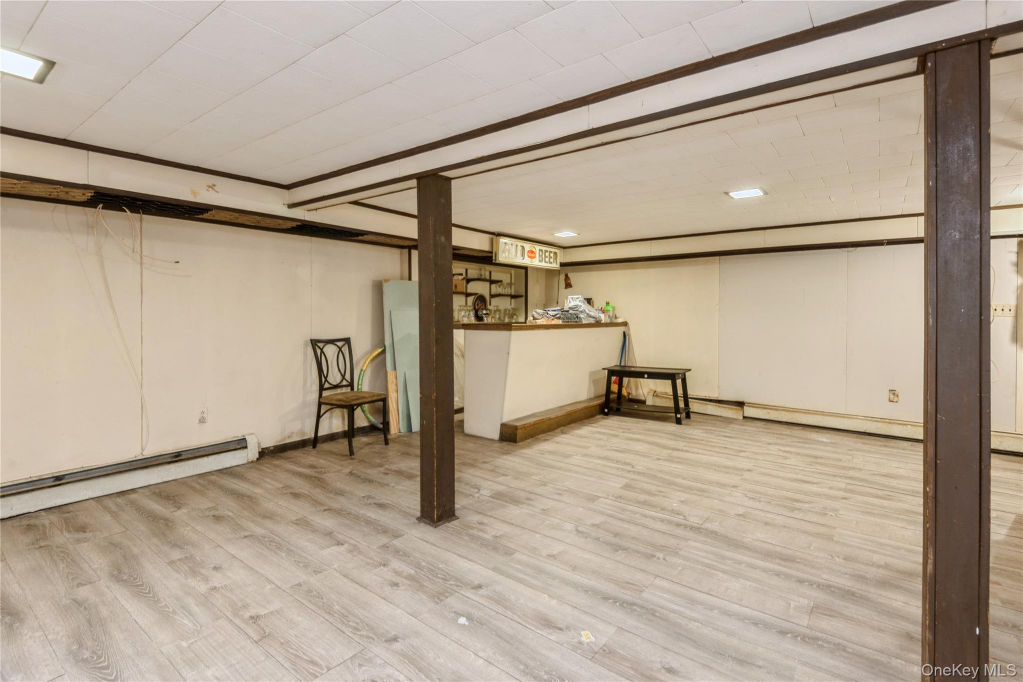 #19 photo, 815 Sunshine Avenue, West Hempstead , NY 11552