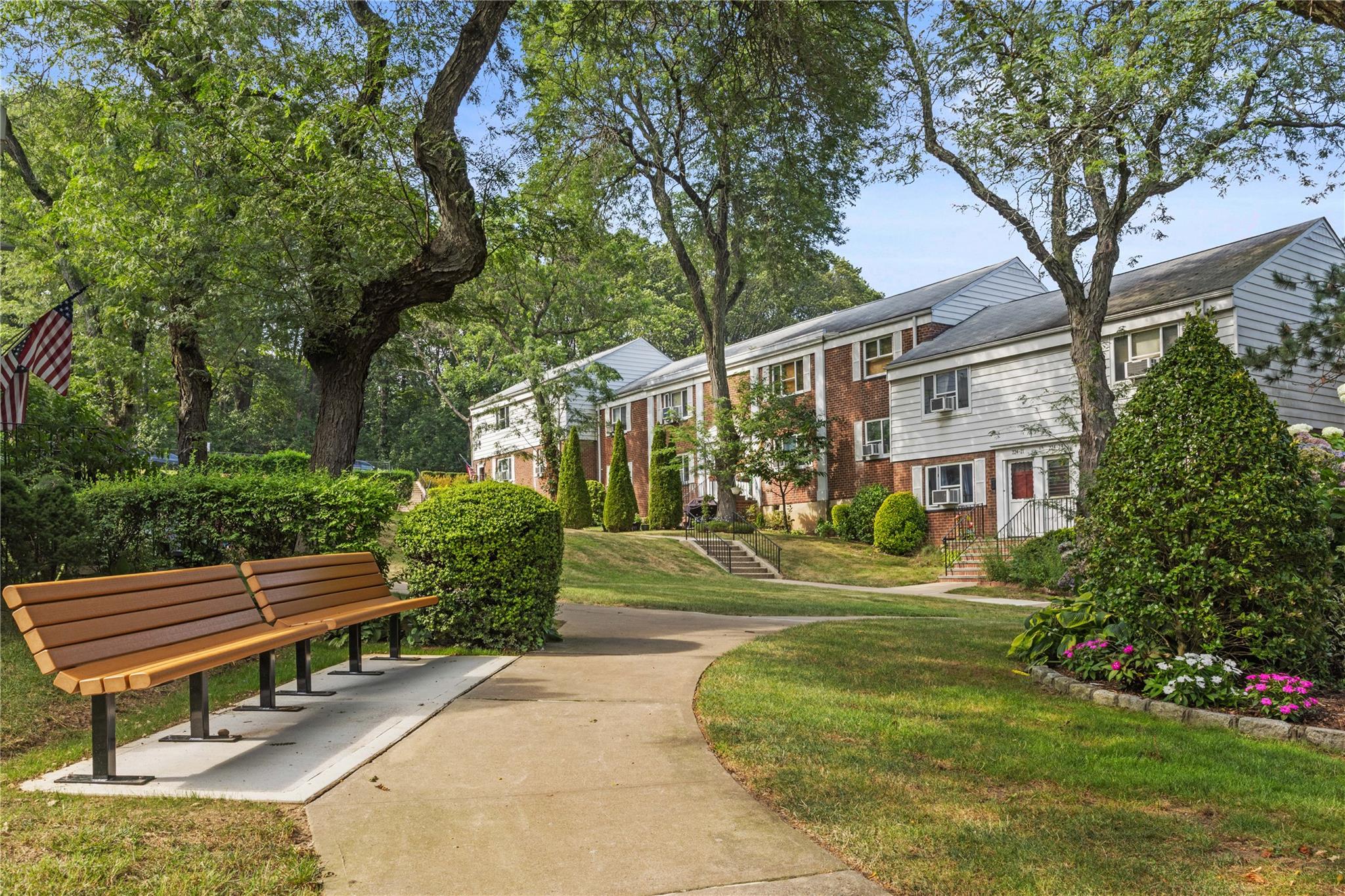 #16 photo, 224-17 Manor Road, クイーンズ区 Queens Village , NY 11427