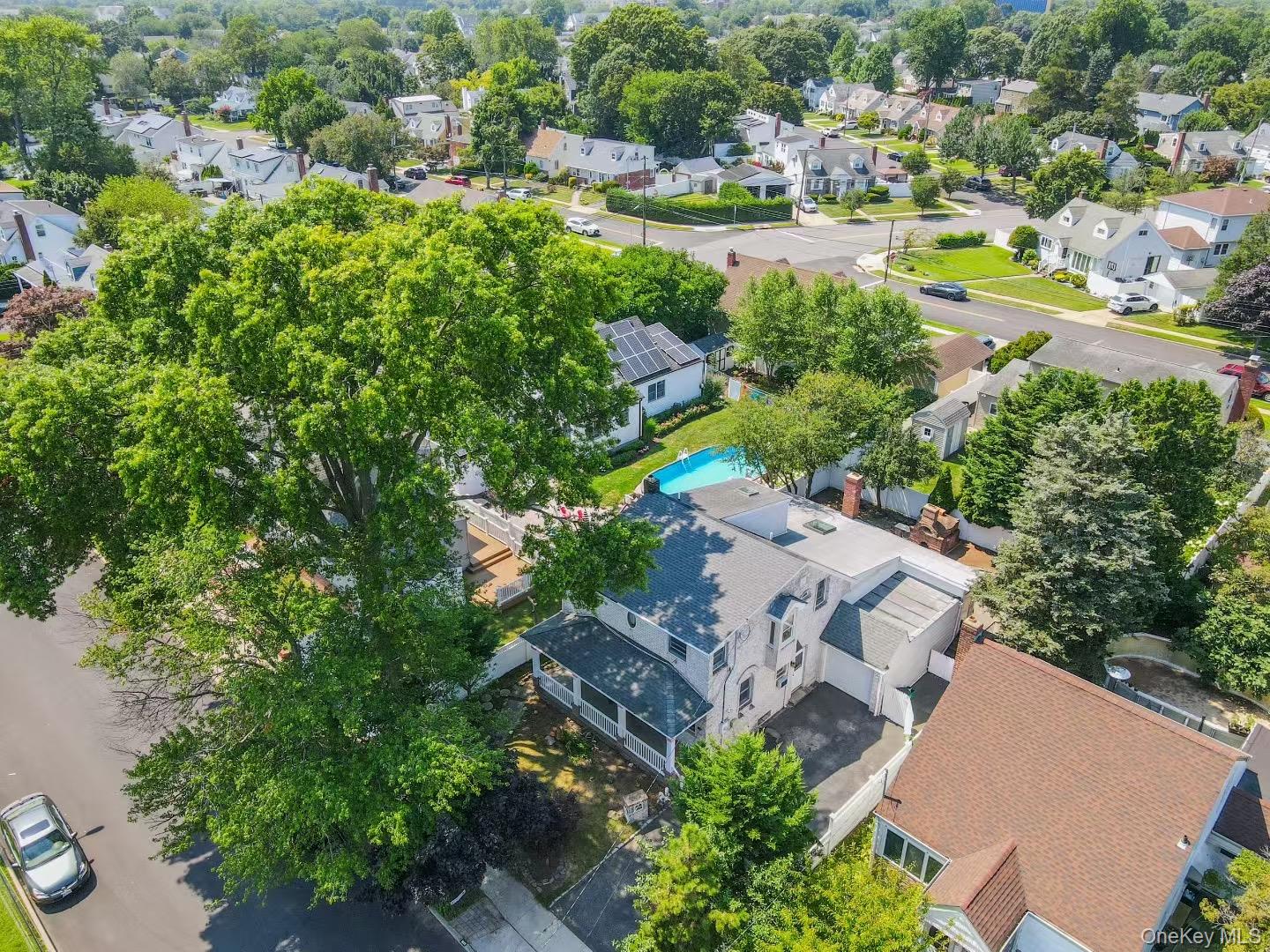 #6 photo, 1815 Maurice Avenue, East Meadow , NY 11554