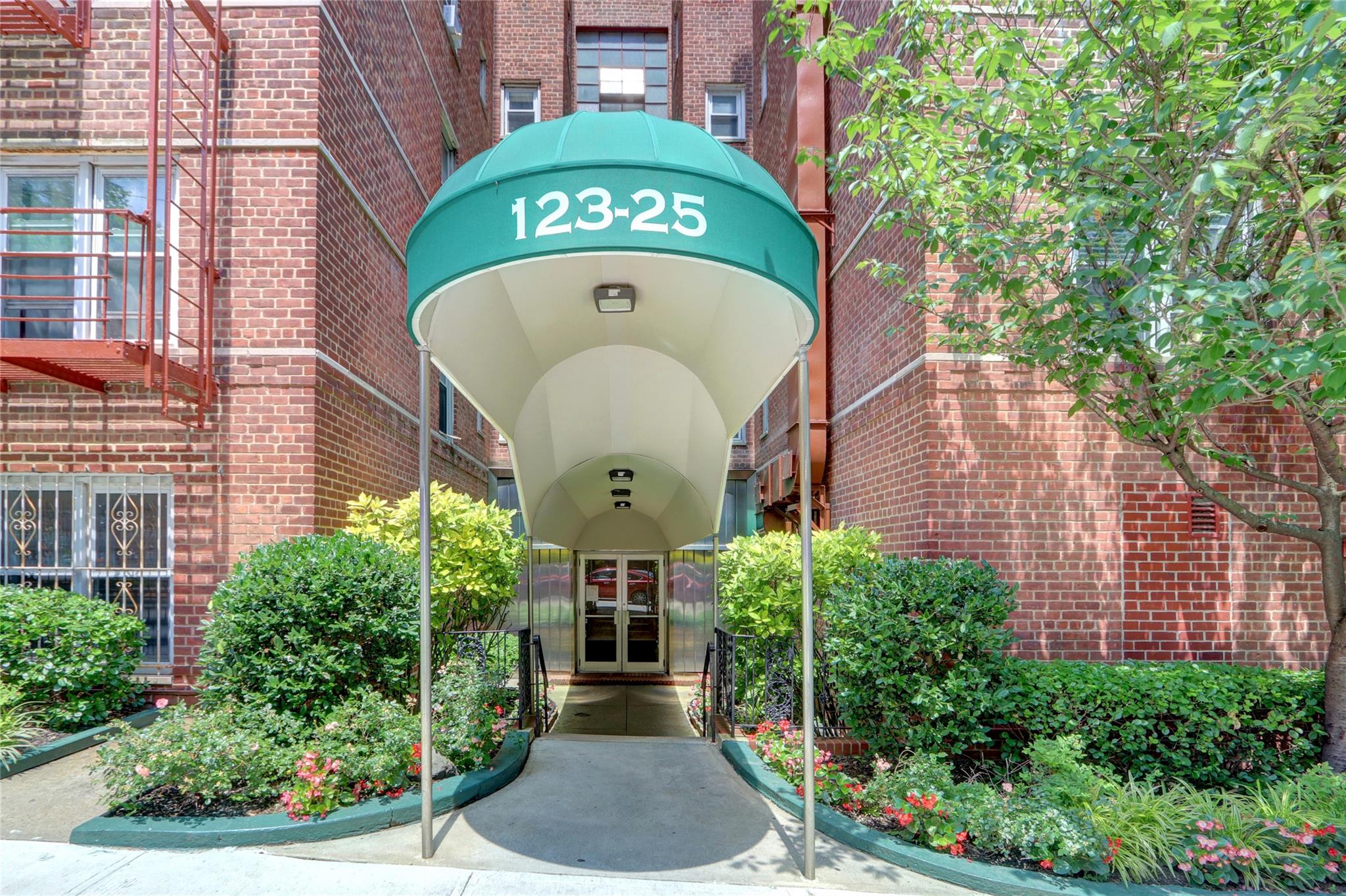 #1 photo, 123-25 82nd Avenue, 皇后區 秋園 Kew Gardens , NY 11415