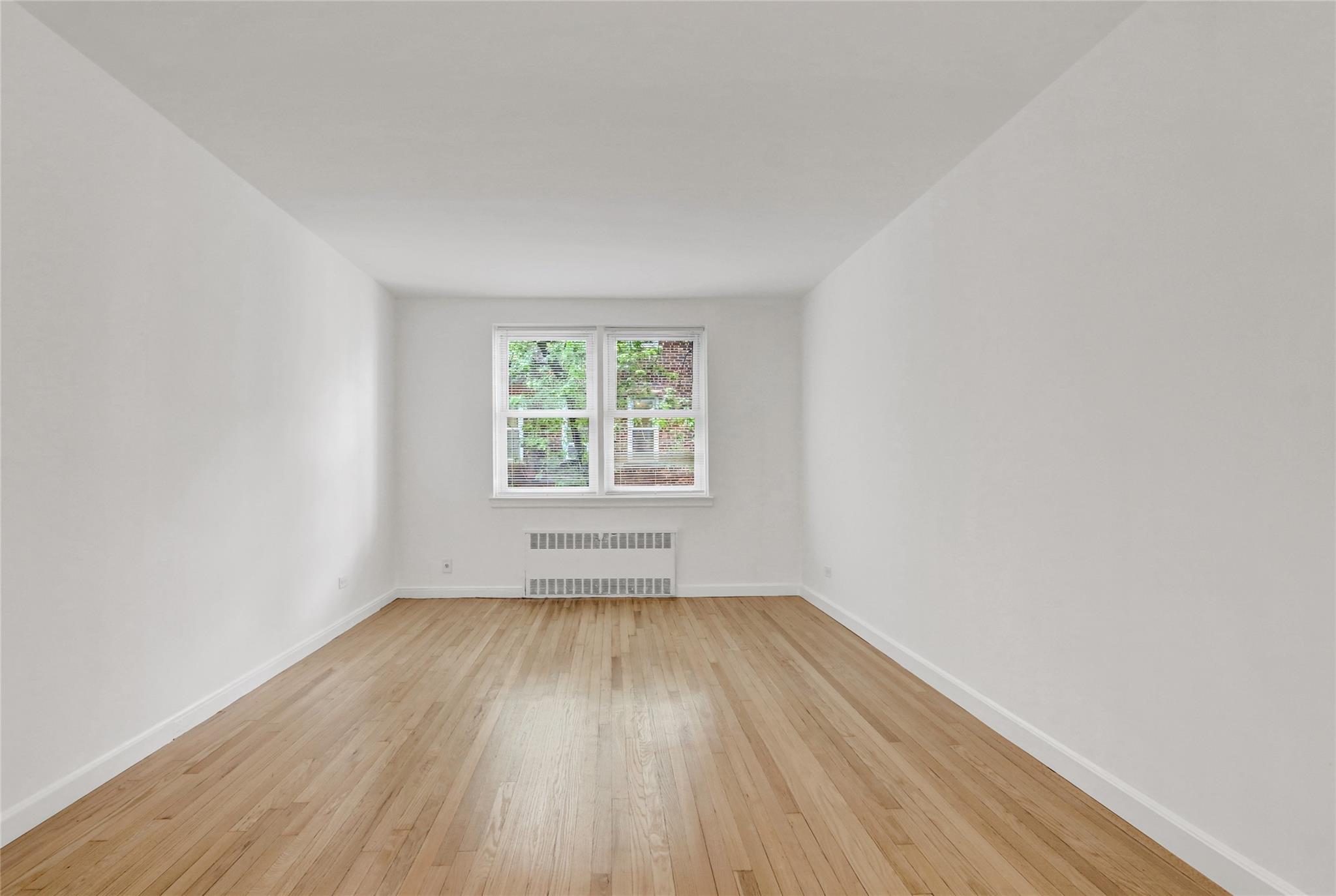 #14 photo, 123-25 82nd Avenue, クイーンズ区 Kew Gardens , NY 11415