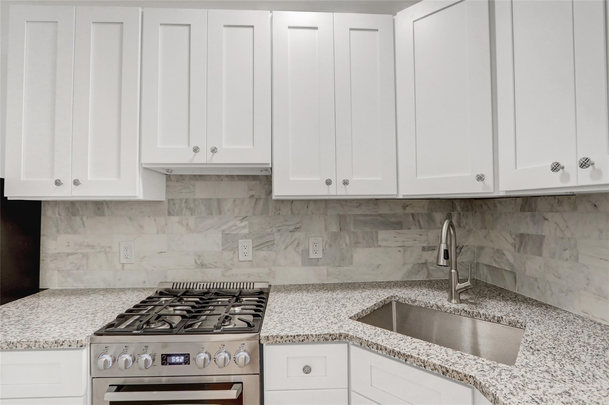 #15 photo, 123-25 82nd Avenue, クイーンズ区 Kew Gardens , NY 11415