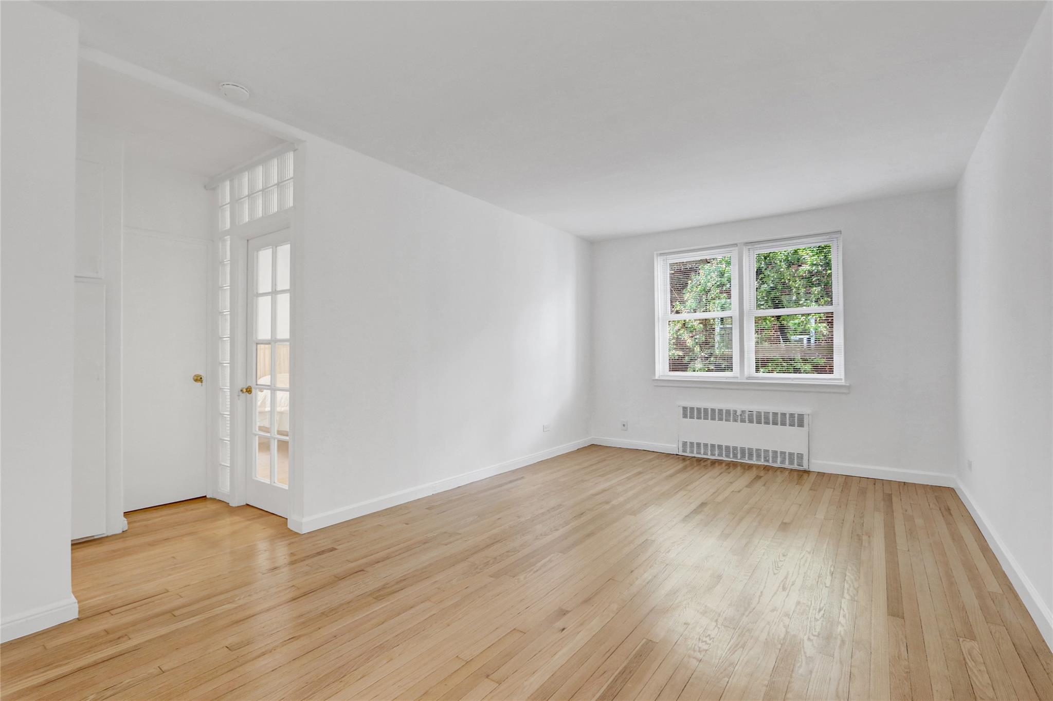 #9 photo, 123-25 82nd Avenue, クイーンズ区 Kew Gardens , NY 11415