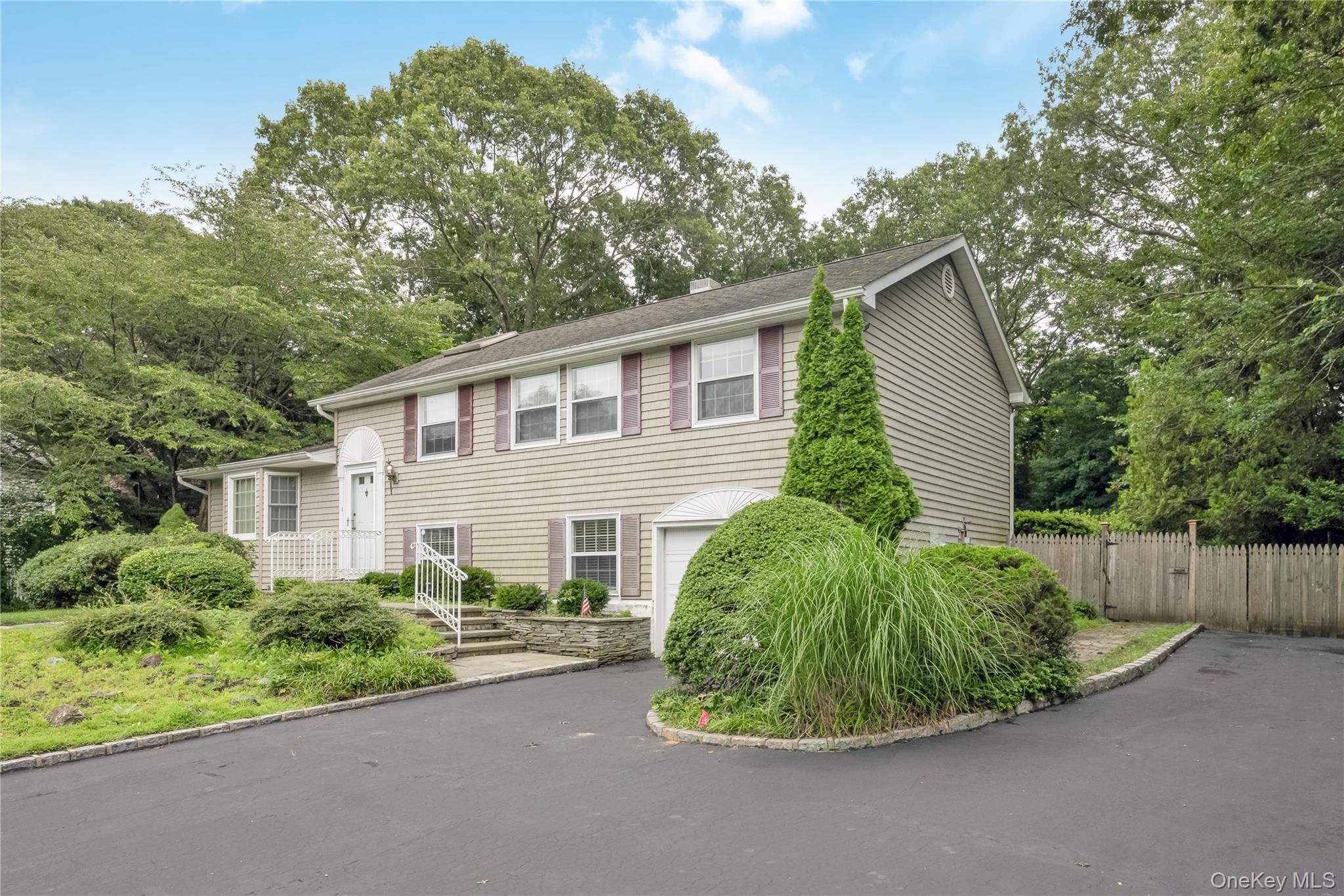 #6 photo, 9 Branch Lane, サフォーク郡 East Setauket , NY 11733