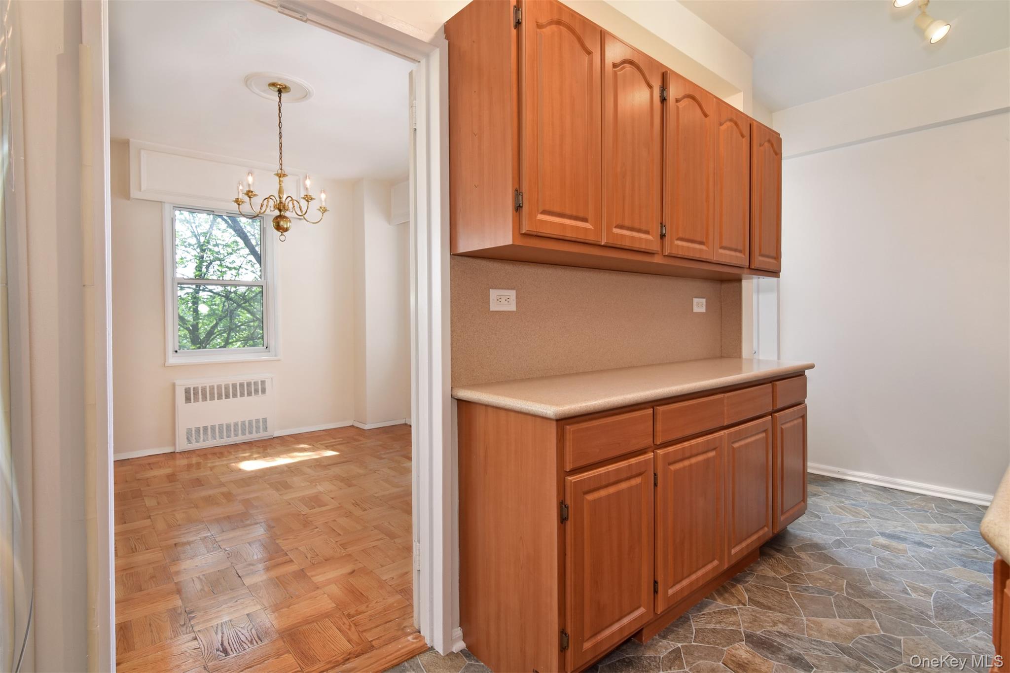 #8 photo, 900 Palmer Road, Bronxville , NY 10708