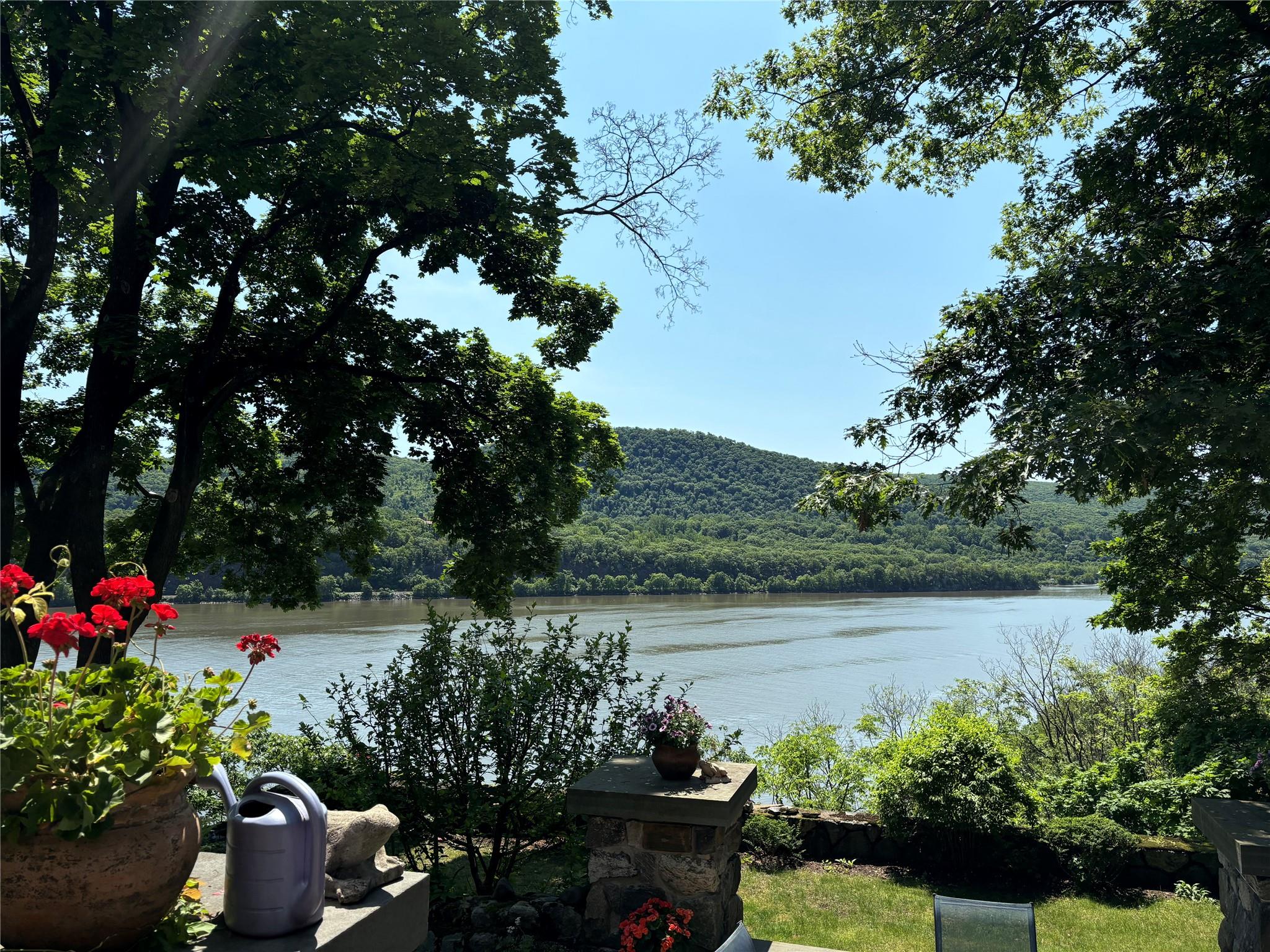 #1 photo, 27 Webb Lane, 紐約州 Highland Falls , NY 10928