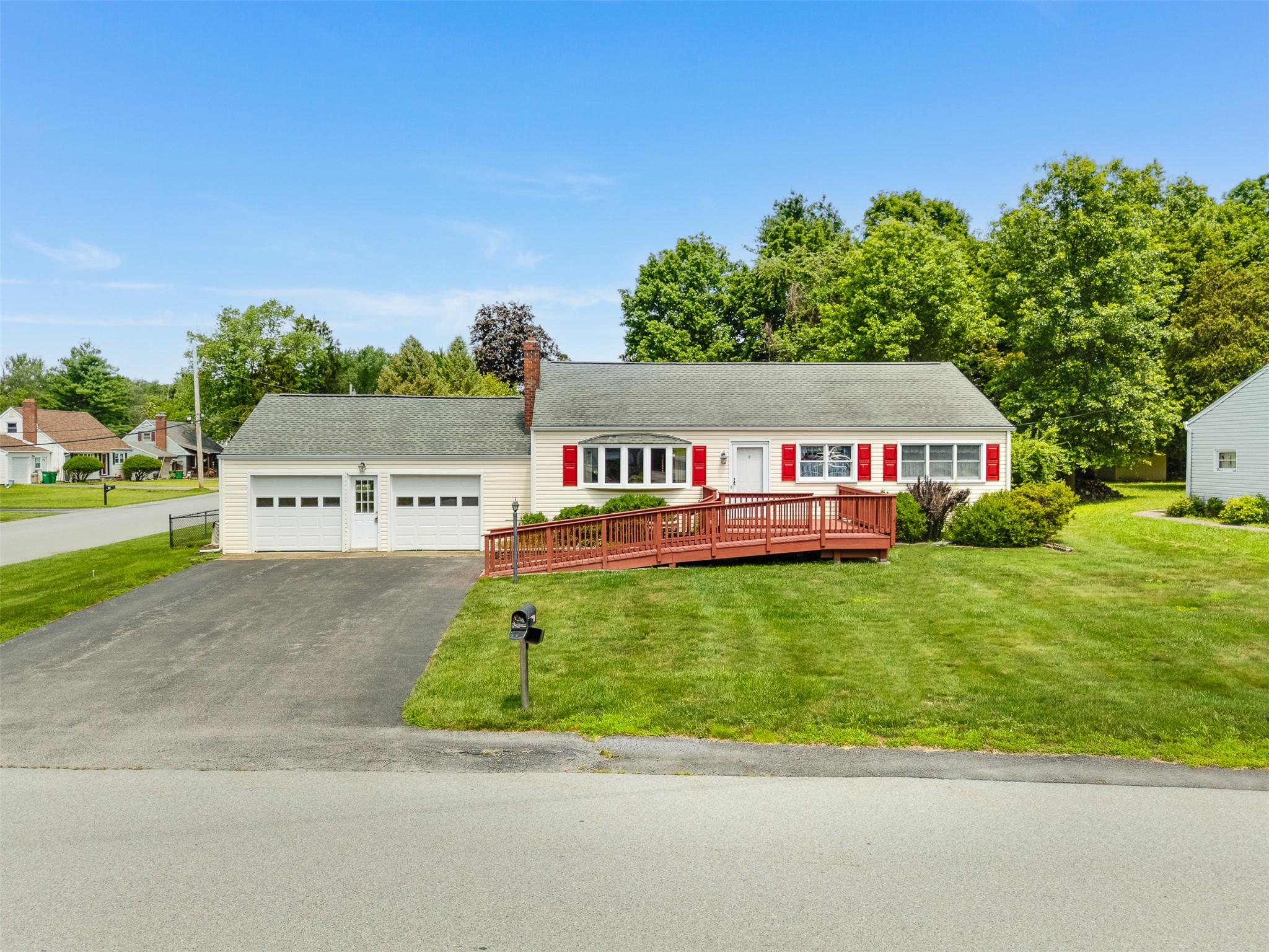 #1 photo, 14 Mainetti Drive, 紐約州 Poughkeepsie , NY 12603